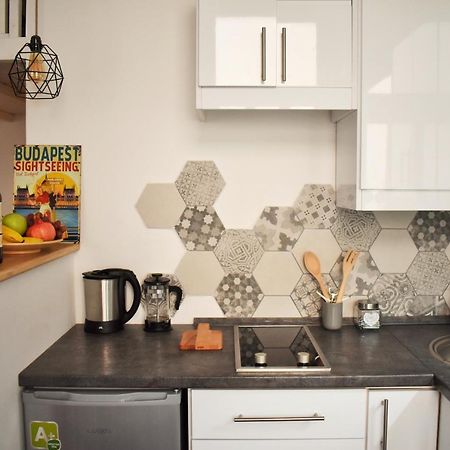 Lovely Downtown Home In Budapest Extérieur photo
